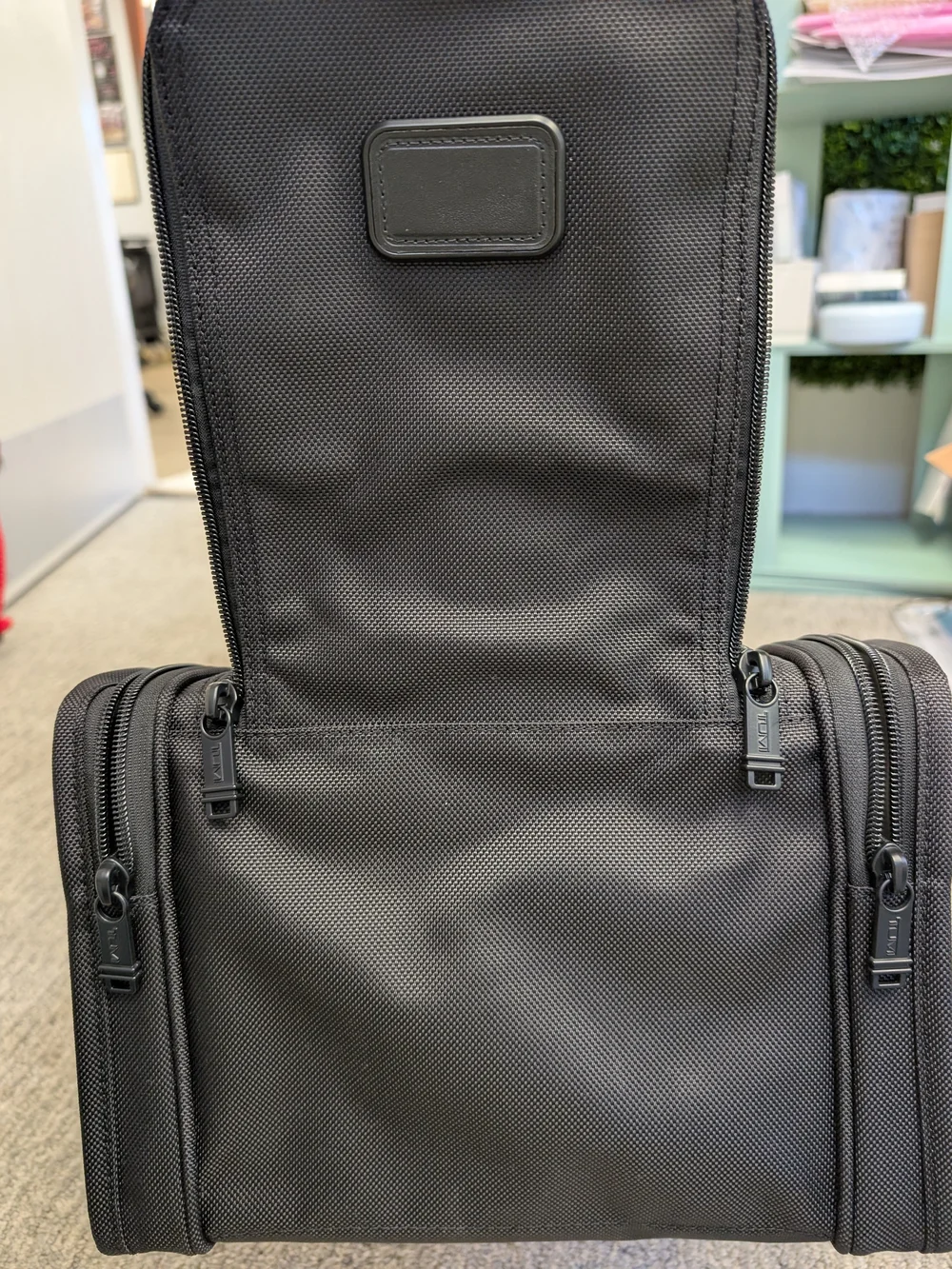 TUMI Black Men's Travel Toiletry Bag